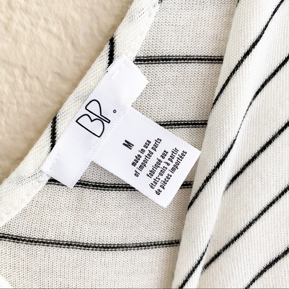 BP Surplice Stripe Flowy Tank Top - Picture 7 of 7